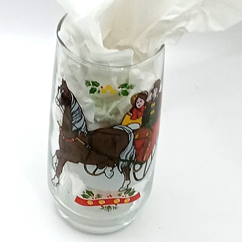PEPSI  Christmas Horse Sleigh Jingle Bells Single Glass 16 oz 1983